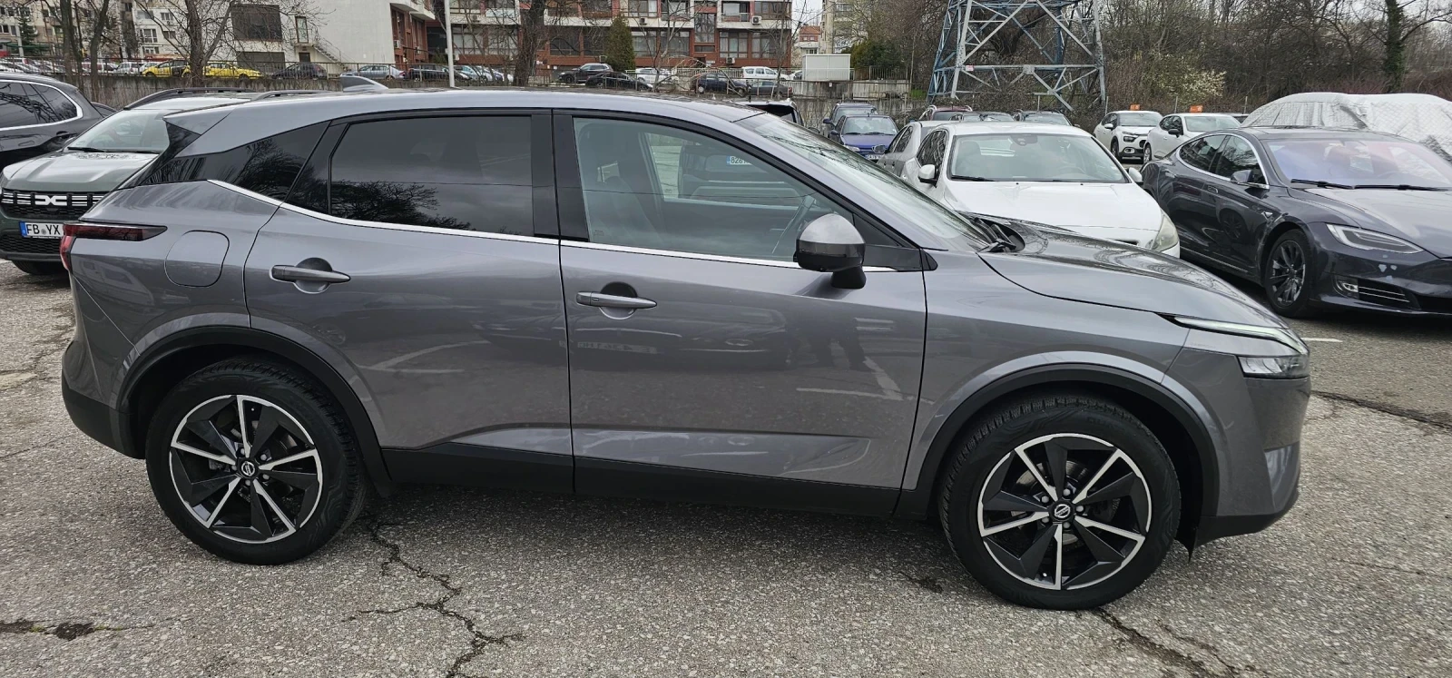 Nissan Qashqai 1.3 mild hybrid  камера 360 Германия , снимка 6 - Автомобили и джипове - 54035139