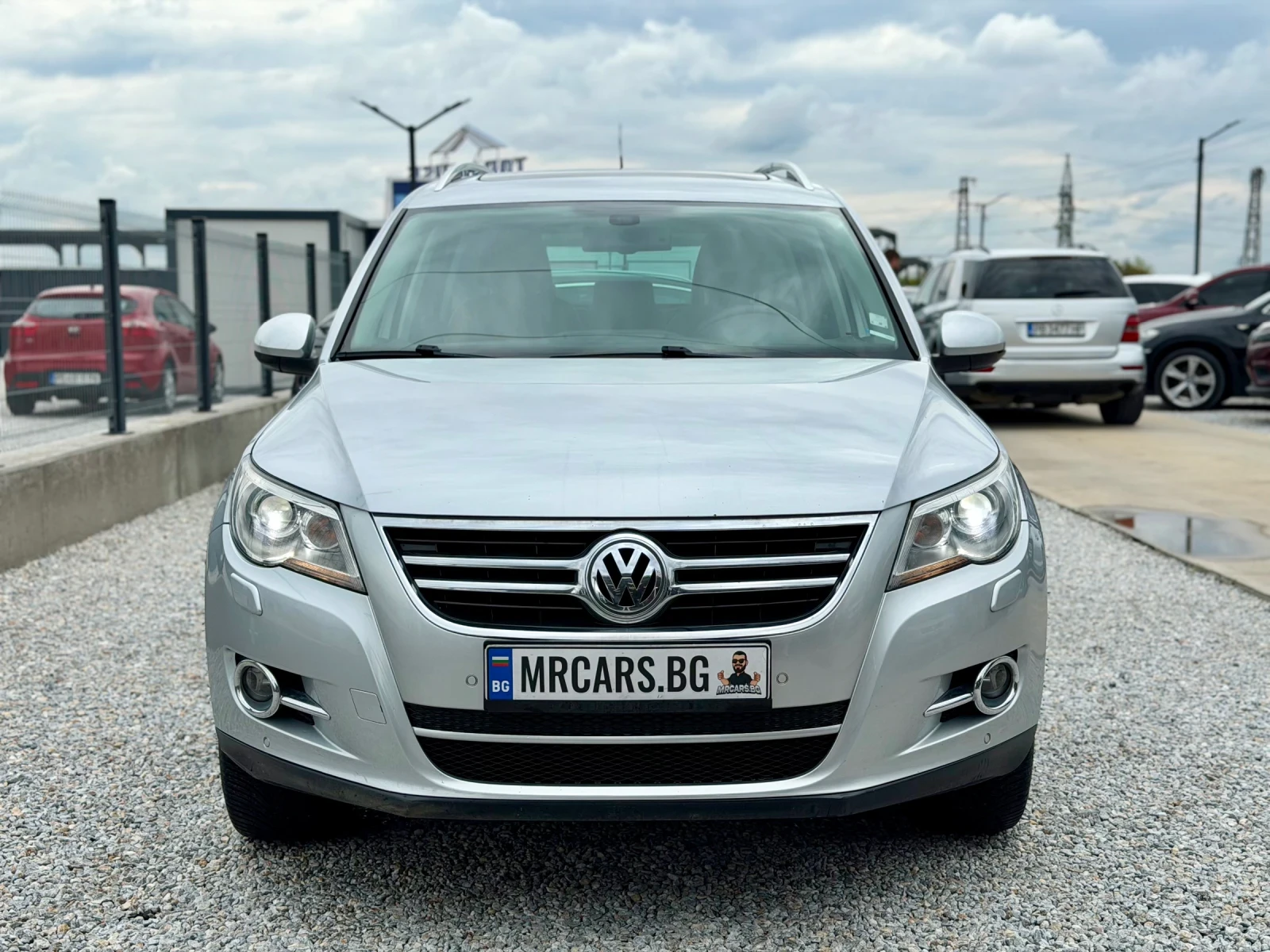 VW Tiguan 2.0 TDI / 4 Motion / AVTOMAT / PANORAMA, снимка 2 - Автомобили и джипове - 54412446