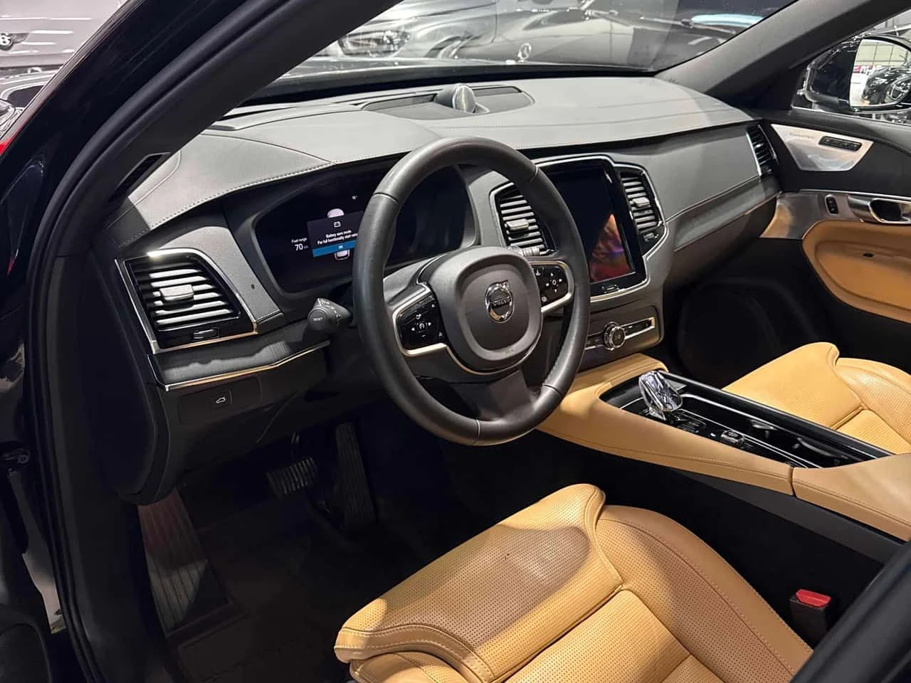 Volvo Xc90 * Ultra Bright Theme * CARFAX * ���� �� �� | Mobile.bg � ����������� 6