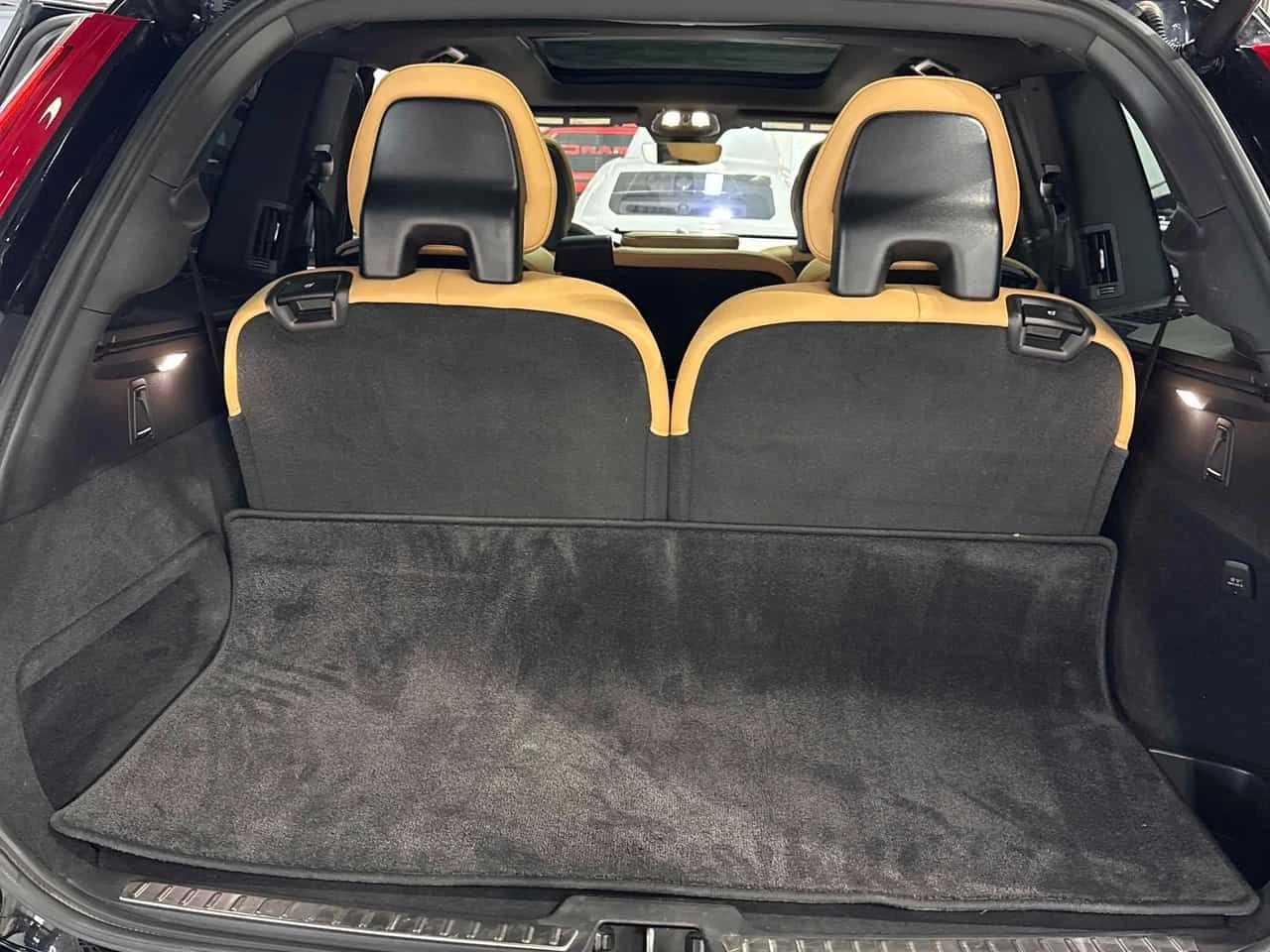 Volvo Xc90 * Ultra Bright Theme * CARFAX * ���� �� �� | Mobile.bg � ����������� 12