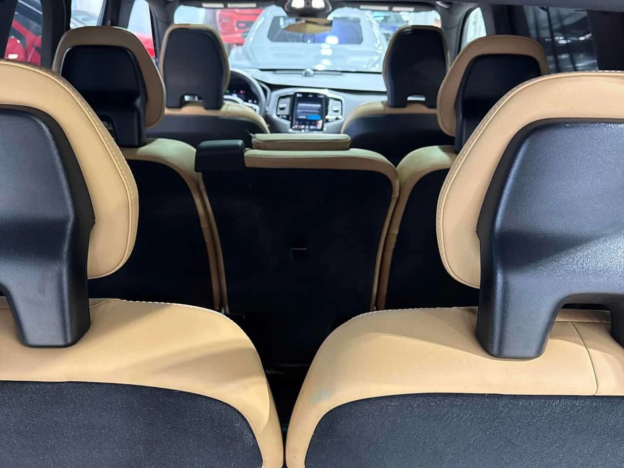 Volvo Xc90 * Ultra Bright Theme * CARFAX * ���� �� �� | Mobile.bg � ����������� 13