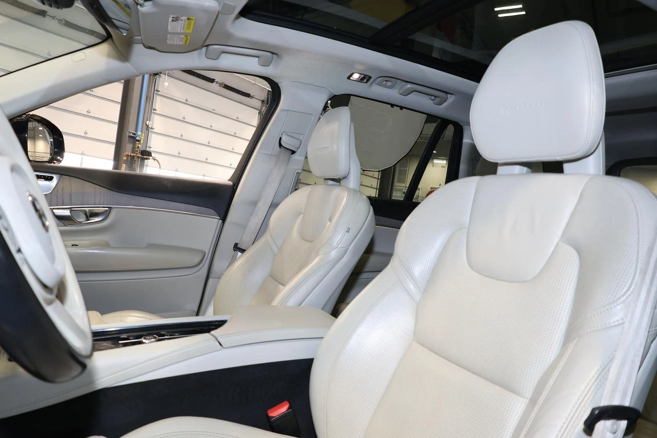 Volvo Xc90 T6 INSCRIPTION| 360| AWD| FULL| НАМАЛЕНИЕ, снимка 10 - Автомобили и джипове - 54538366