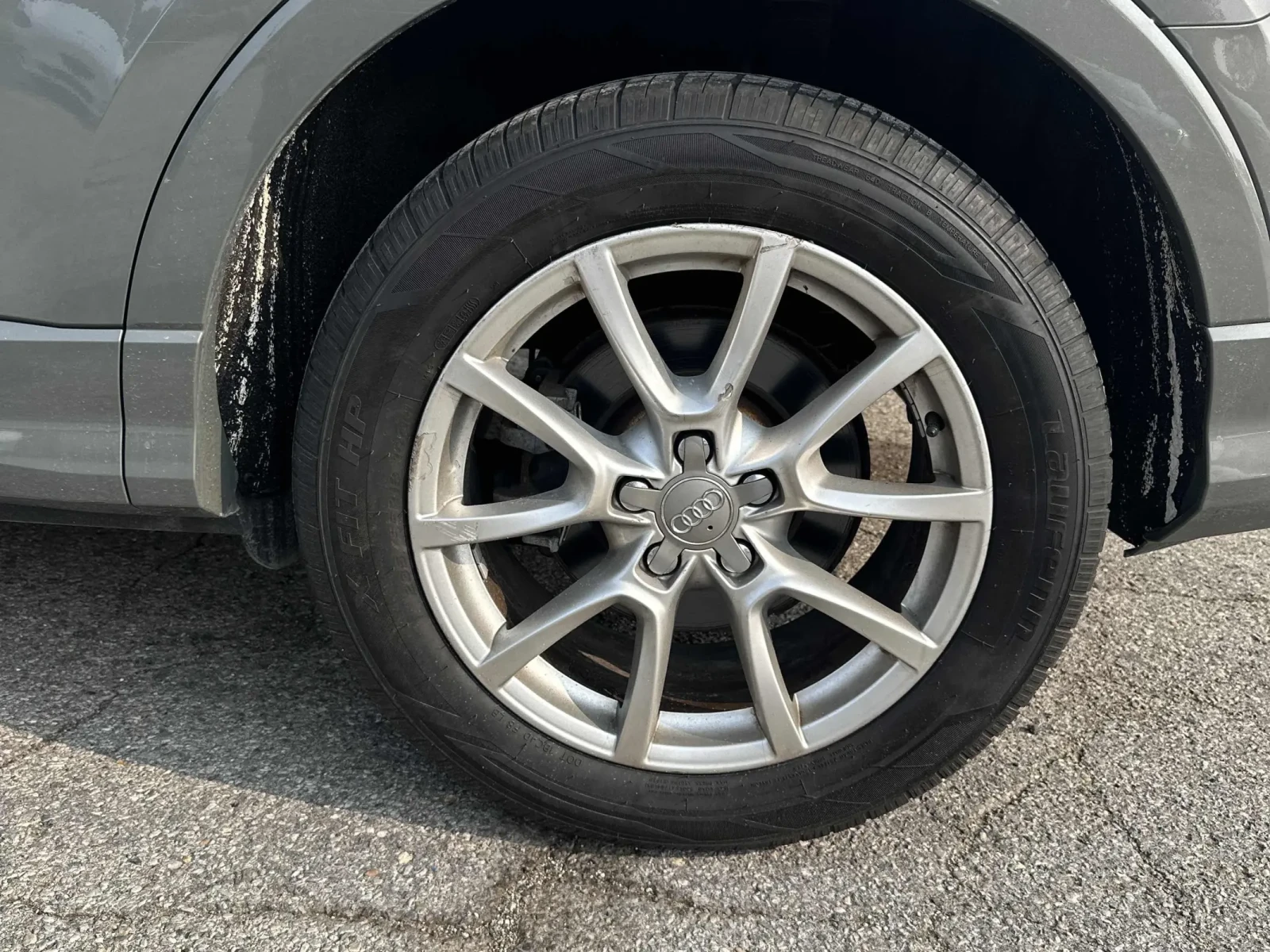 Audi Q3 Komfort / DISTRONIC / LED / ПРОГНОЗНА ЦЕНА ДО БЪЛГ, снимка 10 - Автомобили и джипове - 55338472