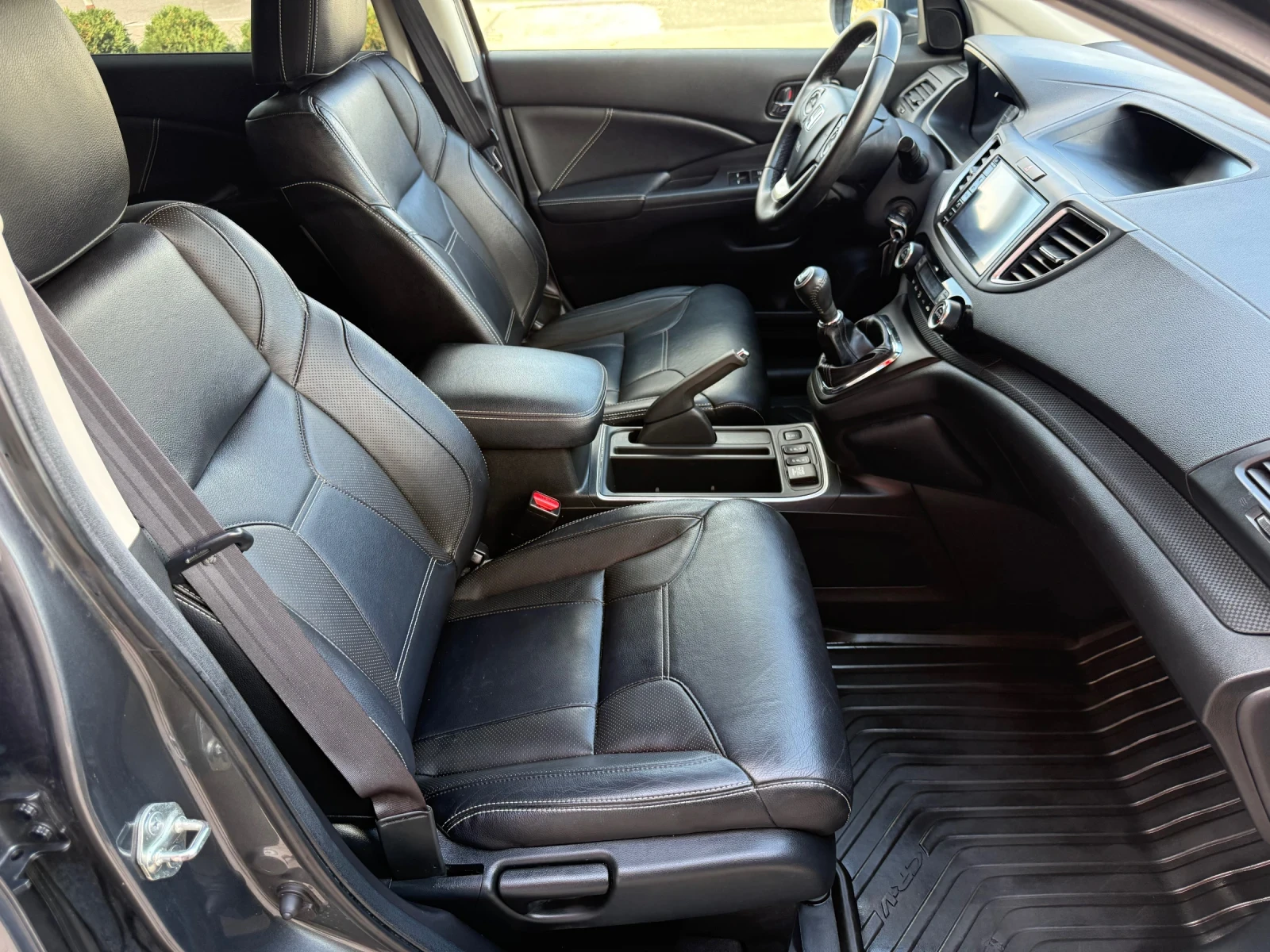 Honda Cr-v 1.6 D-TEC / FACELIFT / KOJA / NAVI / CAMERA, снимка 11 - Автомобили и джипове - 55674724