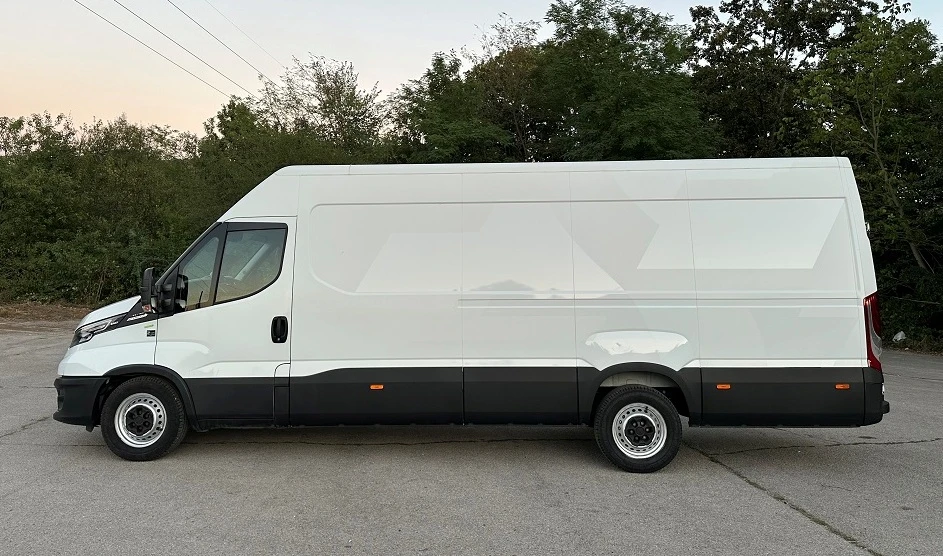 Iveco 35S18 HI-MATIC* MAXI L4H2* LED* ВЪЗ.ВЪЗГЛАВНИЦИ* КЛИМA - изображение 3