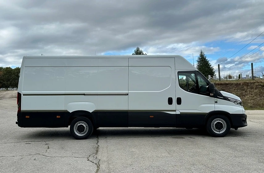 Iveco 35S18 HI-MATIC* MAXI L4H2* LED* ВЪЗ.ВЪЗГЛАВНИЦИ* КЛИМA - изображение 4