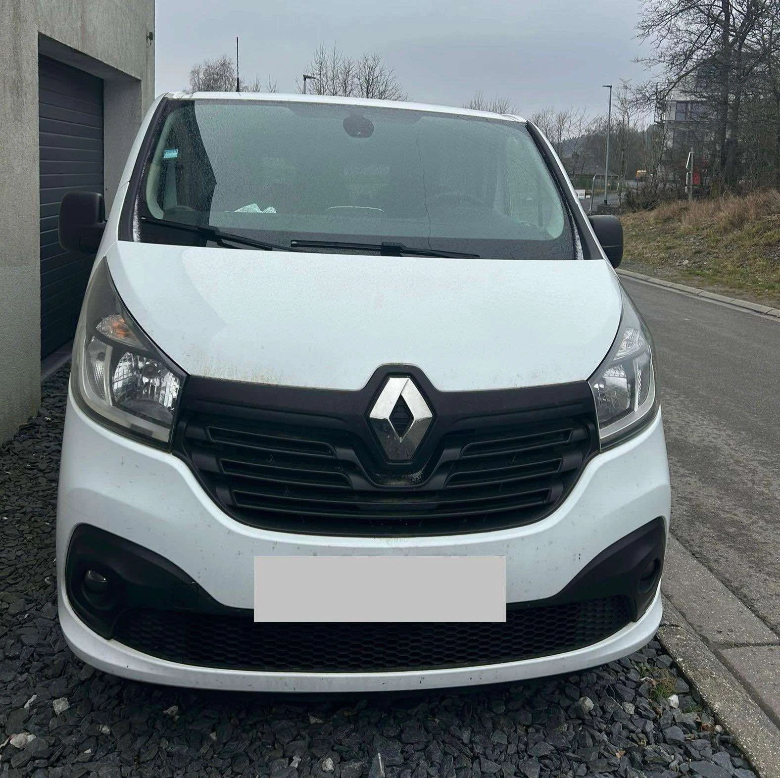 Renault Trafic L, снимка 2 - Бусове и автобуси - 53844958
