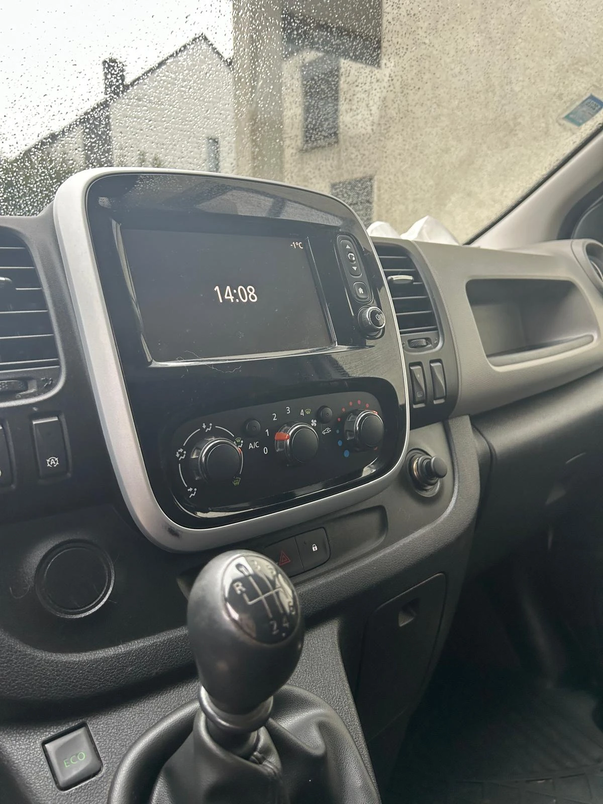 Renault Trafic L, снимка 4 - Бусове и автобуси - 53844958