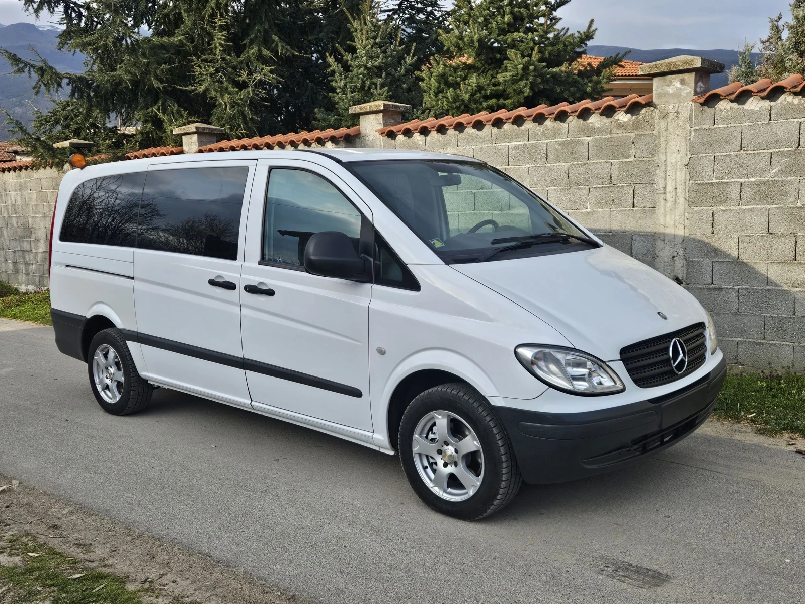 Mercedes-Benz Vito 111CDI Face, снимка 2 - Бусове и автобуси - 53937957
