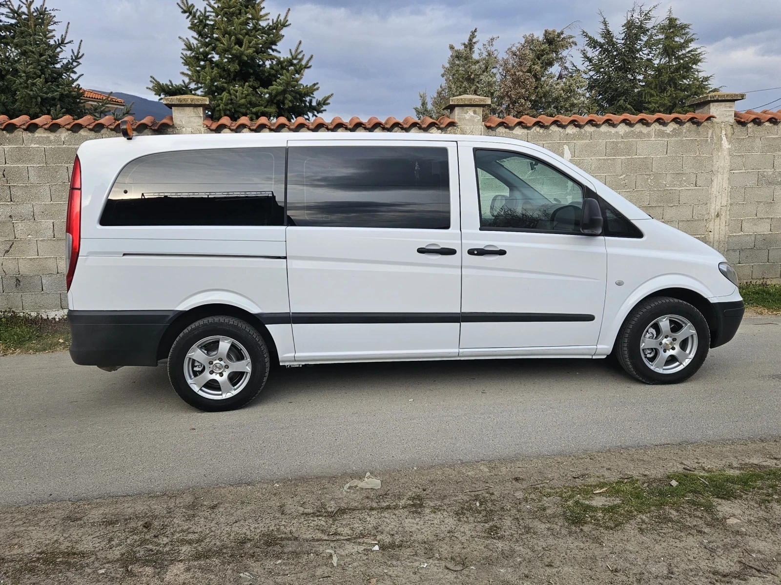 Mercedes-Benz Vito 111CDI Face, снимка 4 - Бусове и автобуси - 53937957