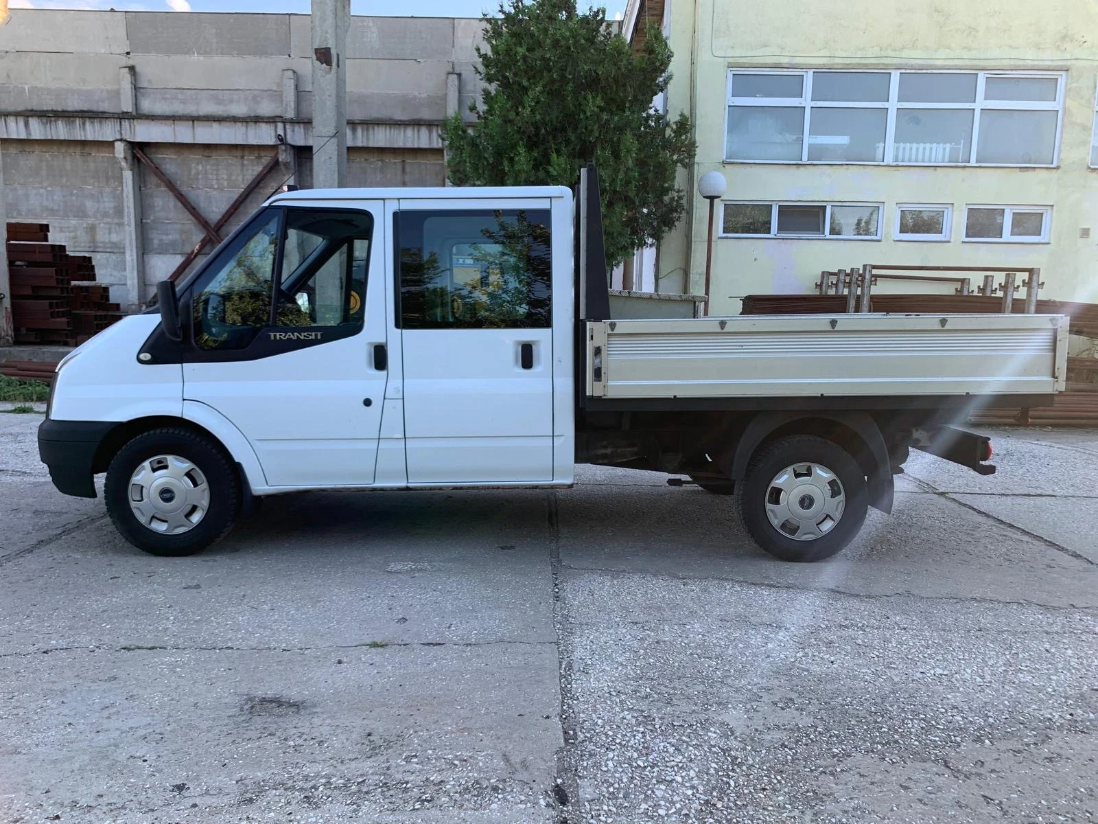 Ford Transit 3, 5т Категория В 6+ 1, снимка 8 - Бусове и автобуси - 55157318