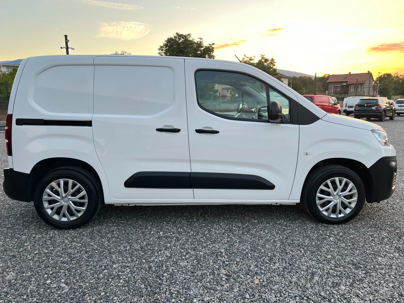 Citroen Berlingo 1.5HDI /150155км./VR7EFYHYCMJ528639/3-МЕСТЕН/PDC/, снимка 6 - Бусове и автобуси - 56078483