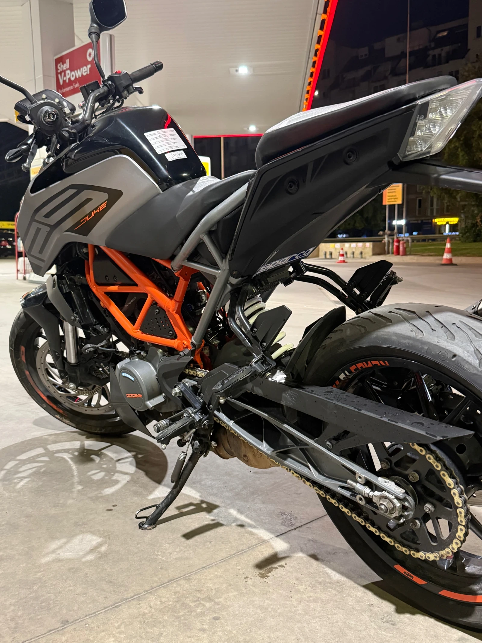 Ktm Duke 125abs, снимка 7 - Мотоциклети и мототехника - 55806417