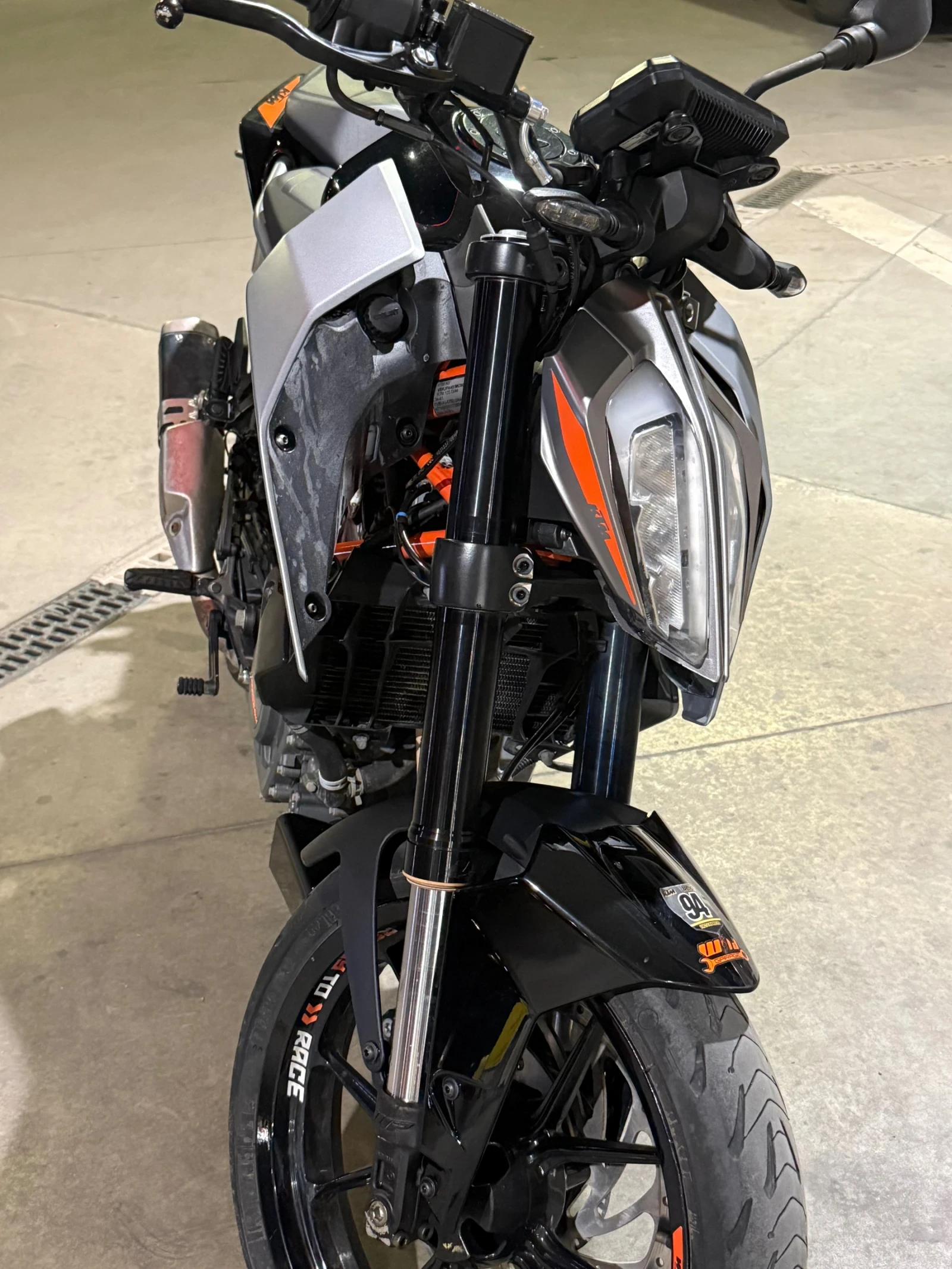Ktm Duke 125abs, снимка 4 - Мотоциклети и мототехника - 55806417