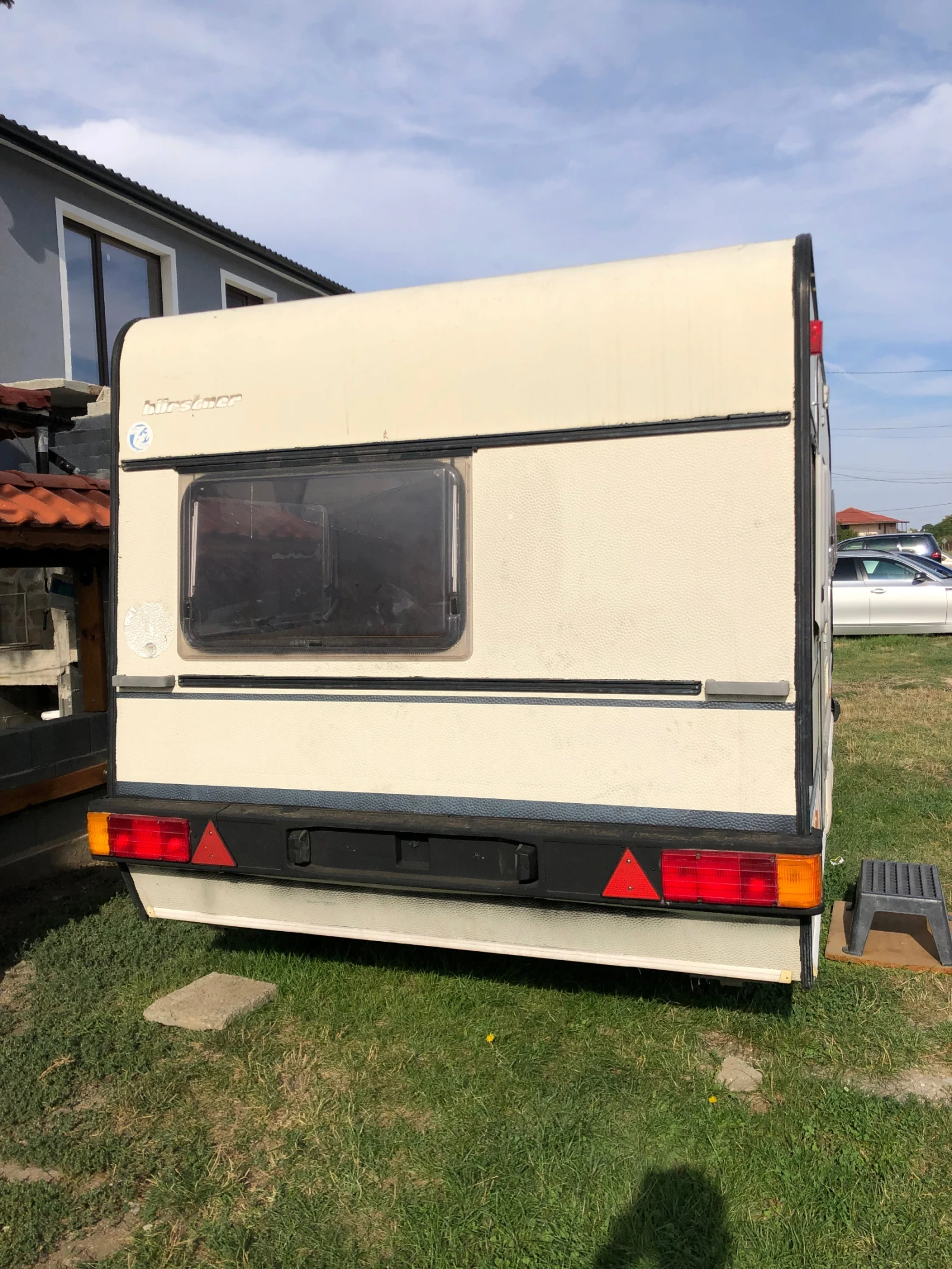 Каравана Burstner F 590 - изображение 2