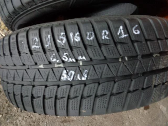 Гуми Зимни 215/60R16, снимка 4 - Гуми и джанти - 12733713