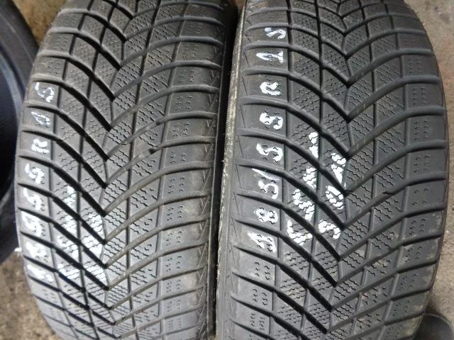 Гуми Зимни 185/55R15, снимка 1 - Гуми и джанти - 20296834