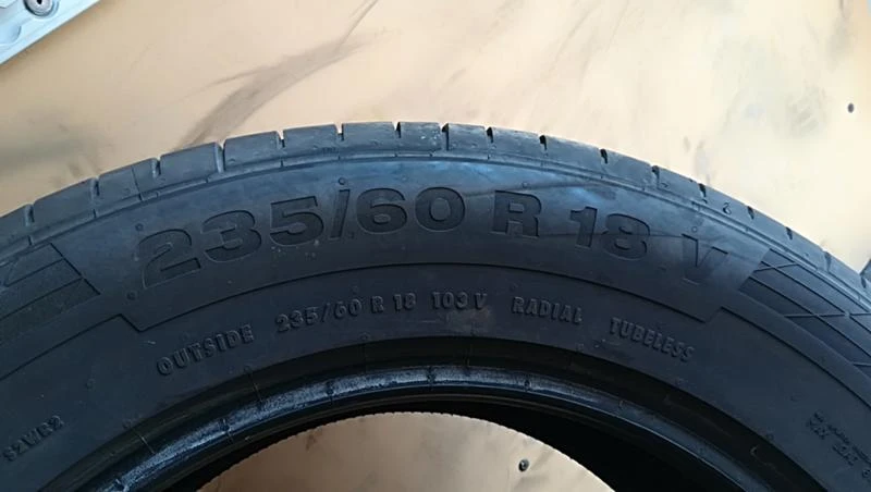 Гуми Летни 235/60R18, снимка 9 - Гуми и джанти - 25714240