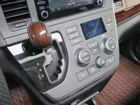 Toyota Sienna 3.5 AWD| 296к.с.| ВКЛ.ТЕХНОТЕСТ и 3м.Г.О, снимка 4