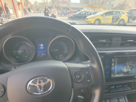 Toyota Auris, снимка 8 - Автомобили и джипове - 45712909