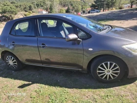 Toyota Auris, снимка 13