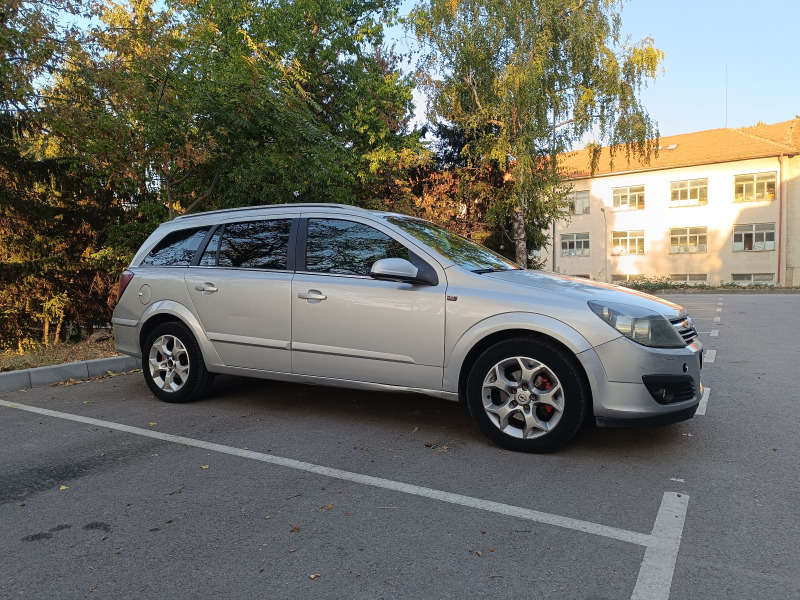Opel Astra, снимка 3 - Автомобили и джипове - 46180606