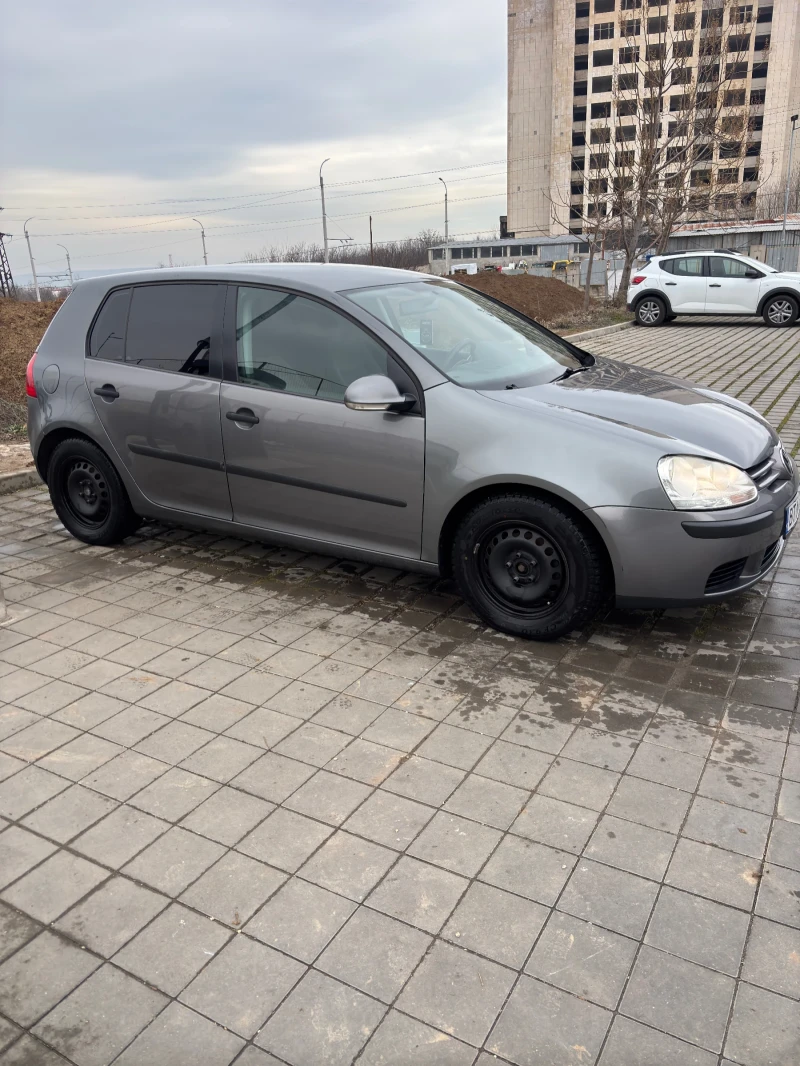 VW Golf, снимка 2 - Автомобили и джипове - 48592172