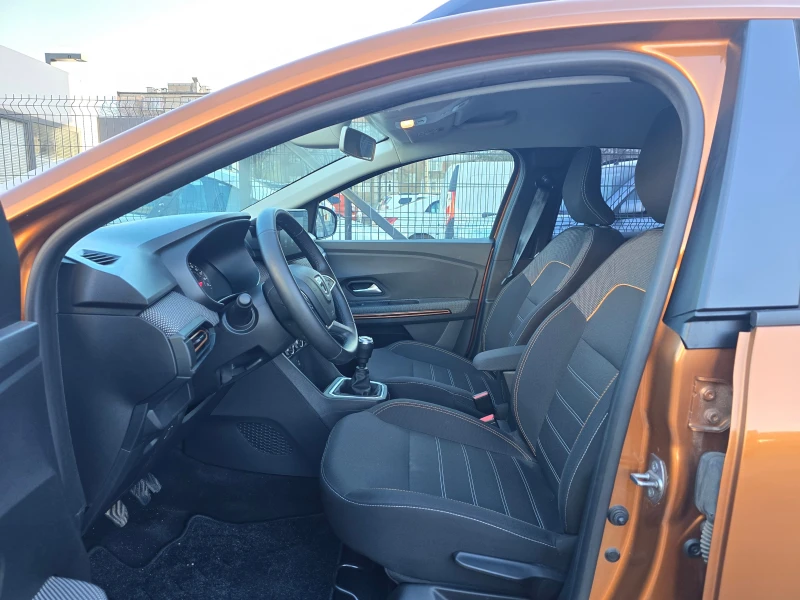 Dacia Sandero Stepway 1.0 Tce , снимка 6 - Автомобили и джипове - 48878211