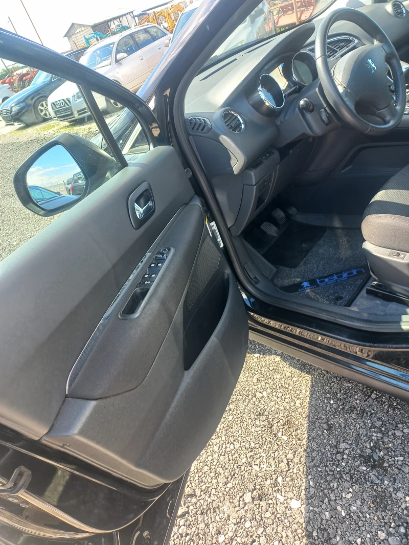 Peugeot 3008 1, 6, снимка 12 - Автомобили и джипове - 49961520