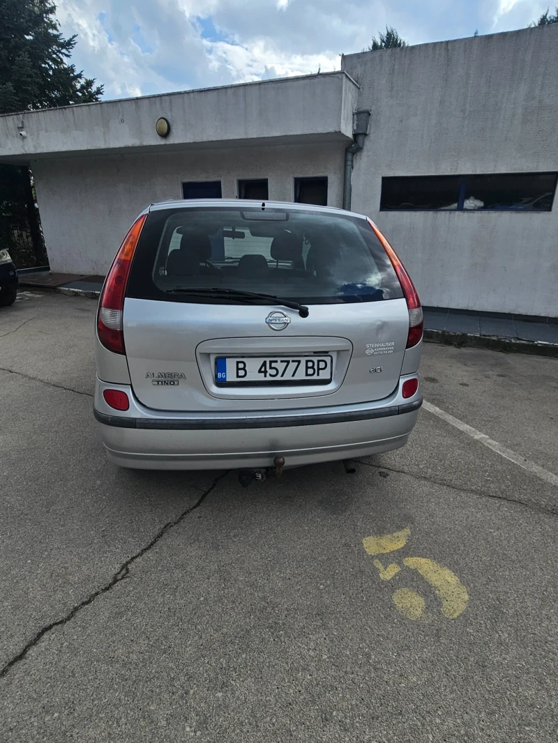 Nissan Almera tino, снимка 6 - Автомобили и джипове - 52313769