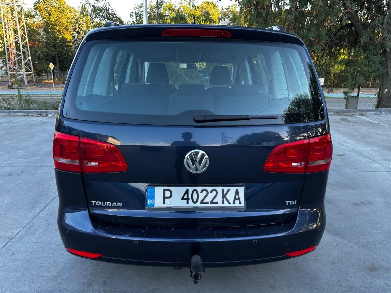 VW Touran, снимка 5 - Автомобили и джипове - 52772568