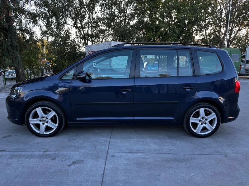VW Touran, снимка 3 - Автомобили и джипове - 52772568