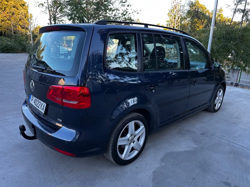 VW Touran, снимка 6 - Автомобили и джипове - 52772568