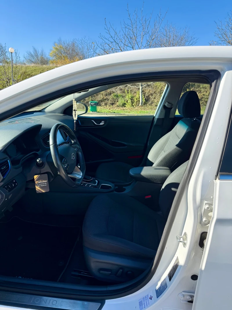 Hyundai Ioniq Hyundai Ioniq  1.6 HYBRID, снимка 11 - Автомобили и джипове - 52528986
