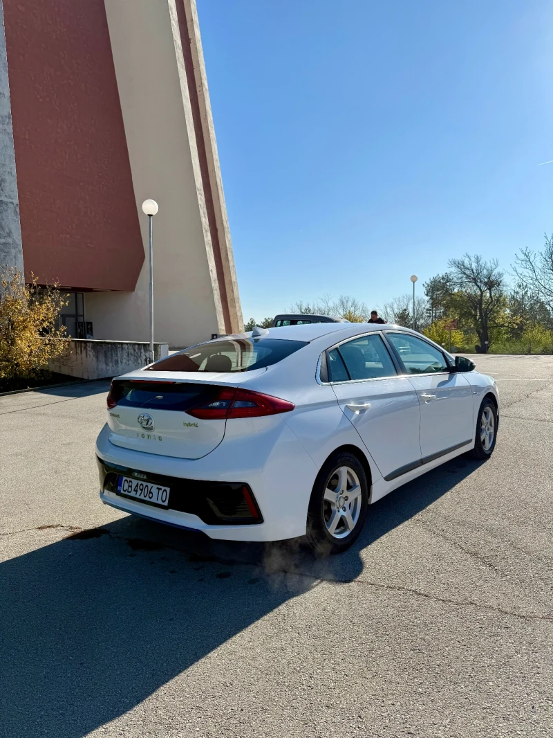 Hyundai Ioniq Hyundai Ioniq  1.6 HYBRID, снимка 4 - Автомобили и джипове - 52528986