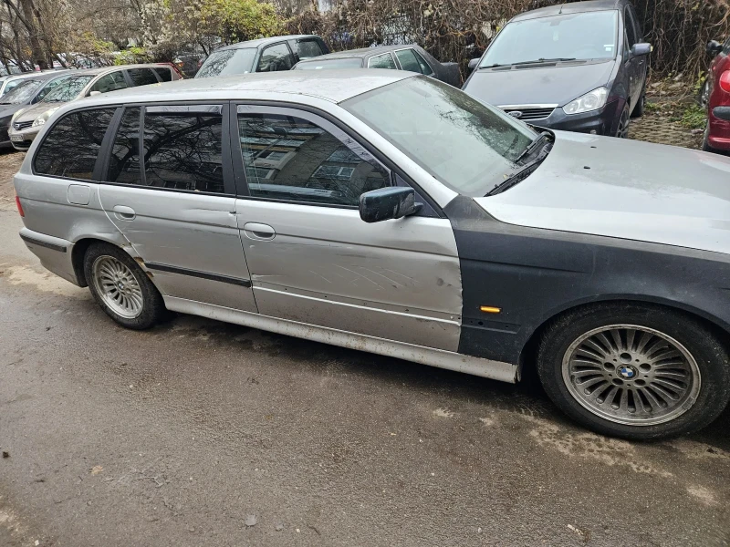 BMW 530, снимка 5 - Автомобили и джипове - 52671804