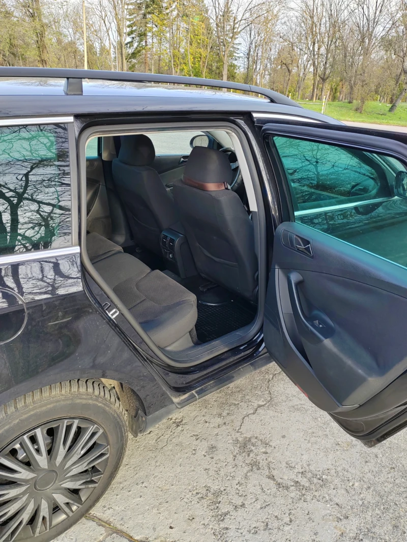 VW Passat, снимка 6 - Автомобили и джипове - 52722038