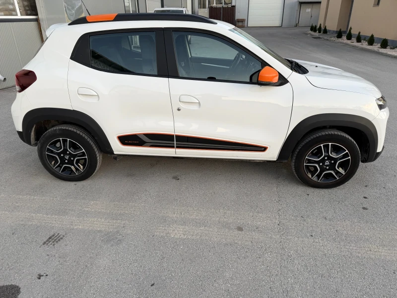 Dacia Spring !!! 16 000 км !!!, снимка 5 - Автомобили и джипове - 52792049