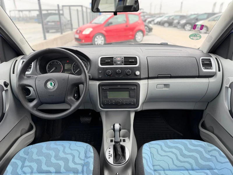 Skoda Roomster АВТОМАТ / БЕНЗИН С ГАЗ, снимка 9 - Автомобили и джипове - 52883609