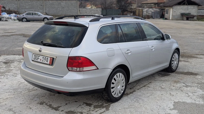 VW Golf Variant 2.0 TDI Full extra , снимка 6 - Автомобили и джипове - 53060947