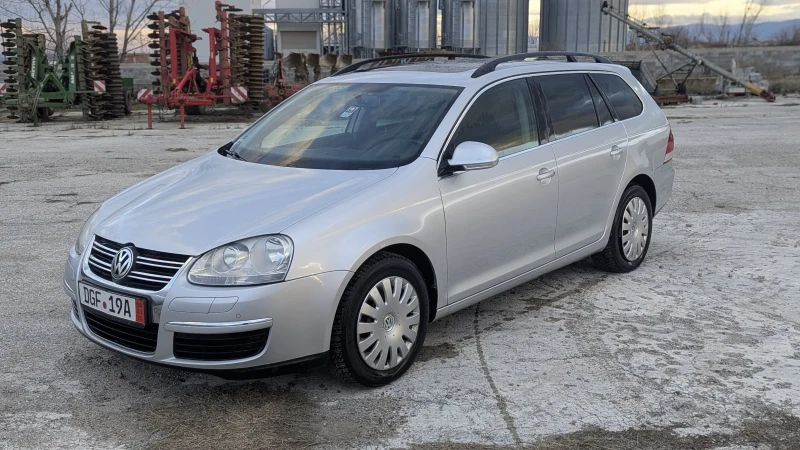 VW Golf Variant 2.0 TDI Full extra , снимка 3 - Автомобили и джипове - 53060947