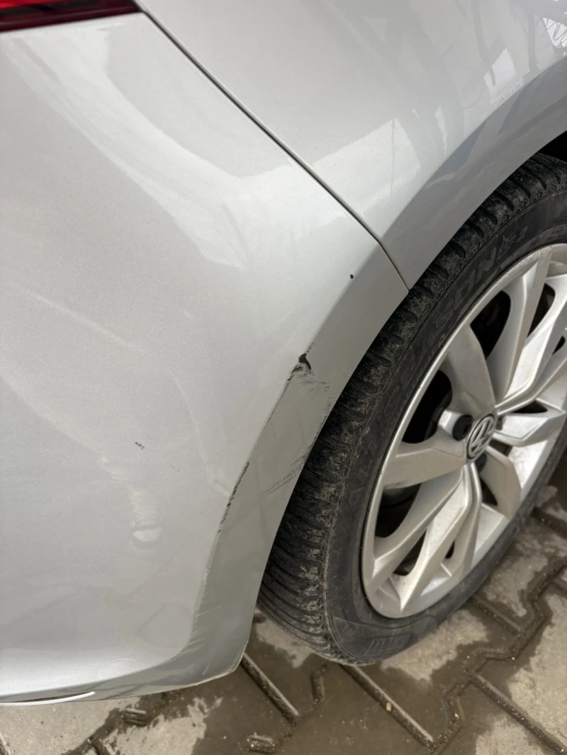 VW Golf, снимка 7 - Автомобили и джипове - 53393707