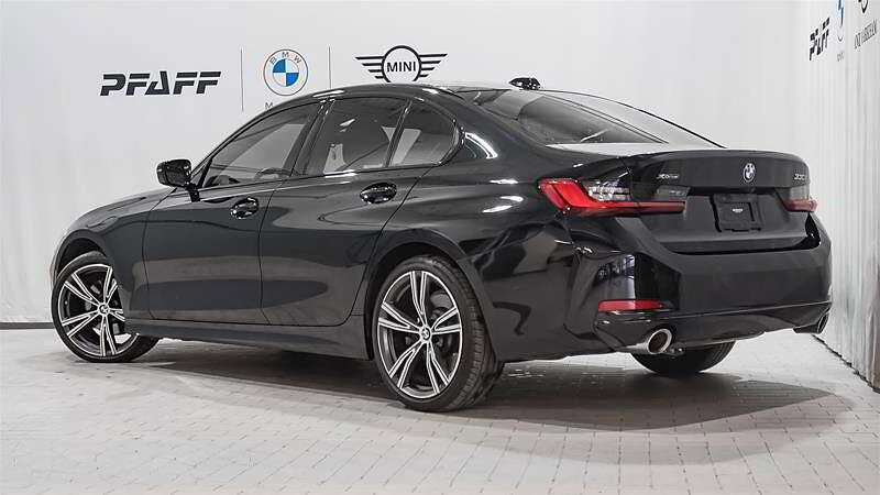 BMW 330 xDrive / Facelift / Premium Essential Package | Mobile.bg   3