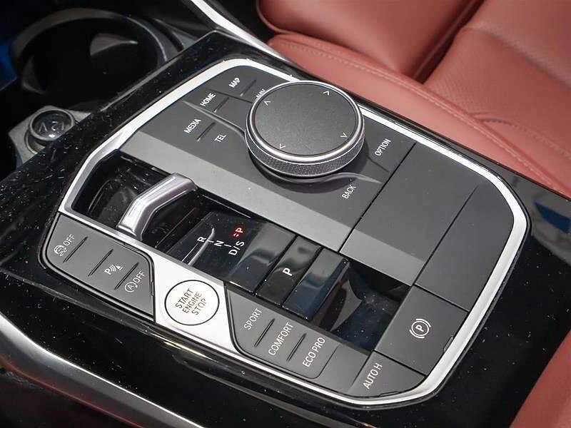 BMW 330 xDrive / Facelift / Premium Essential Package | Mobile.bg   12