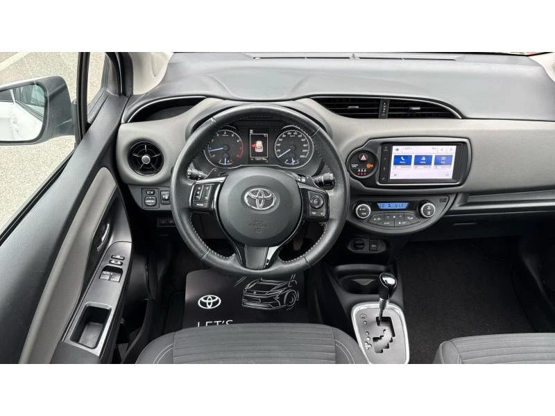 Toyota Yaris 1.5 CVT 5D LUNA, снимка 9 - Автомобили и джипове - 54878087