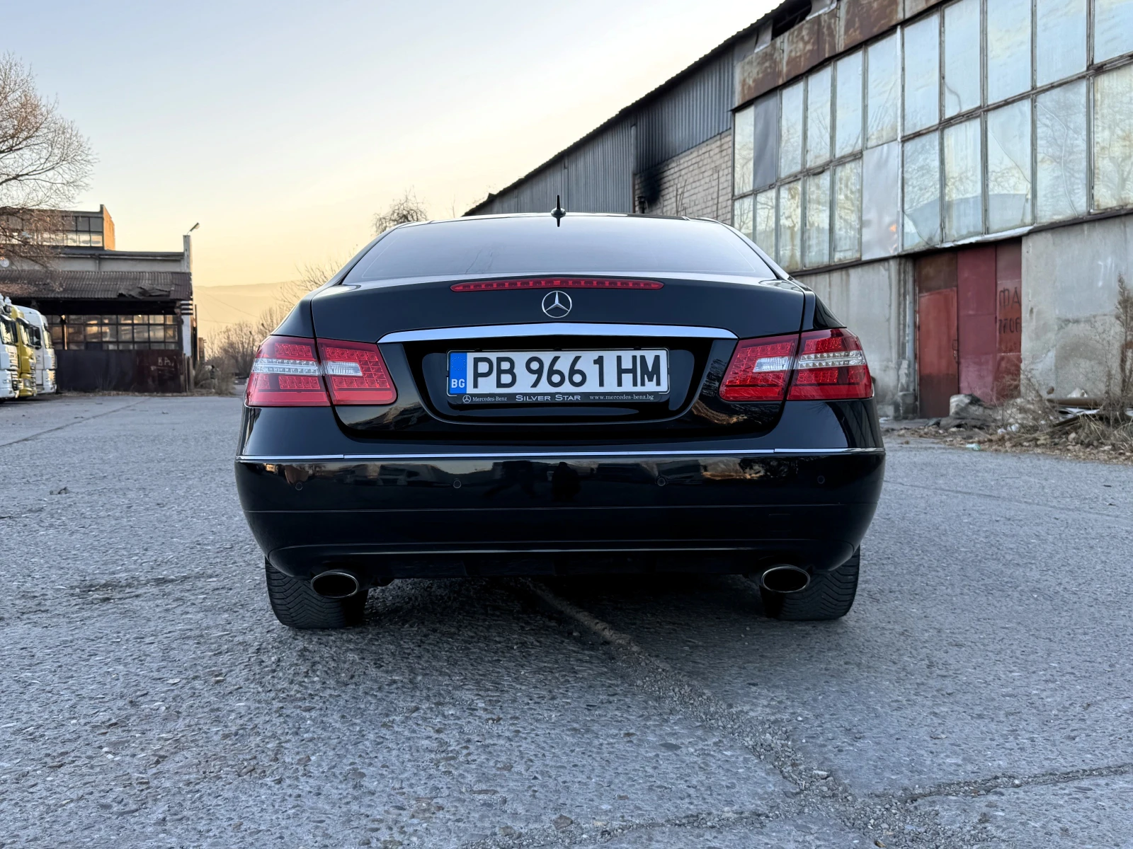 Mercedes-Benz E 350  - изображение 4