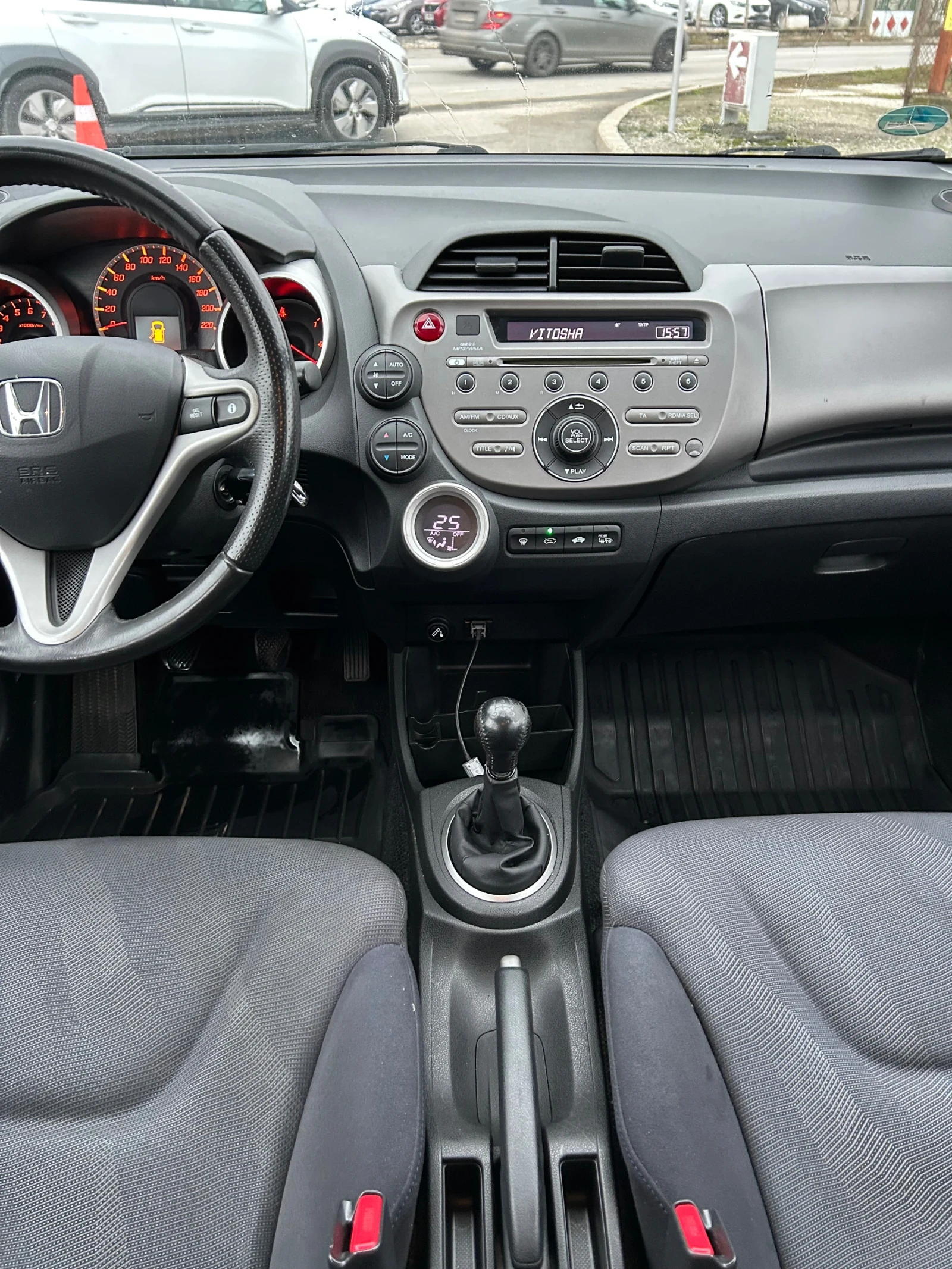 Honda Jazz 1.4 - изображение 10