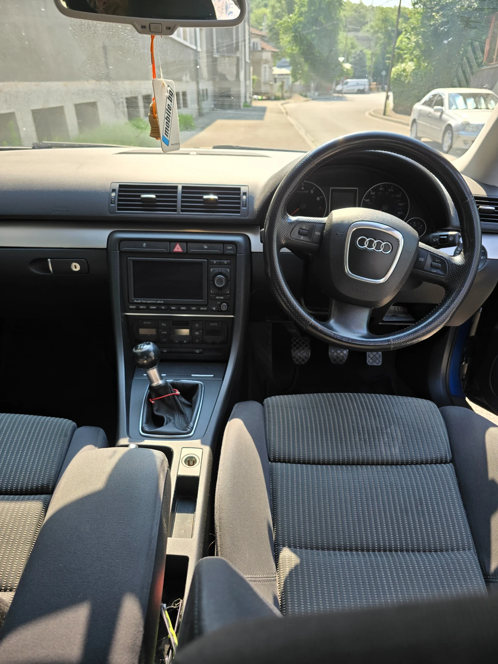 Audi A4 S-line - изображение 8