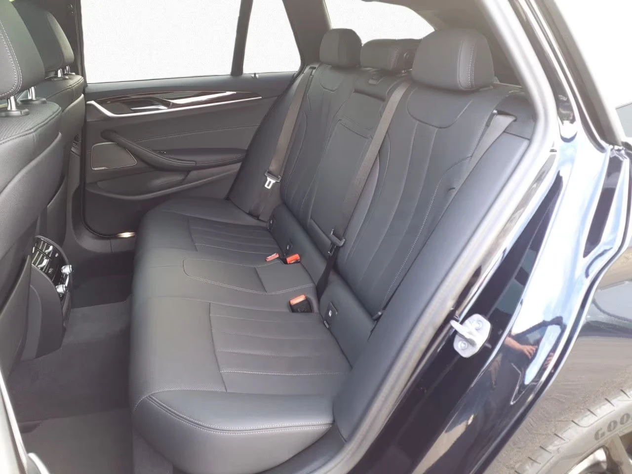 BMW 535 d/xDRIVE/340HP/M-SPORT/TOURING/PANO/LED/H&K/709f | Mobile.bg   15