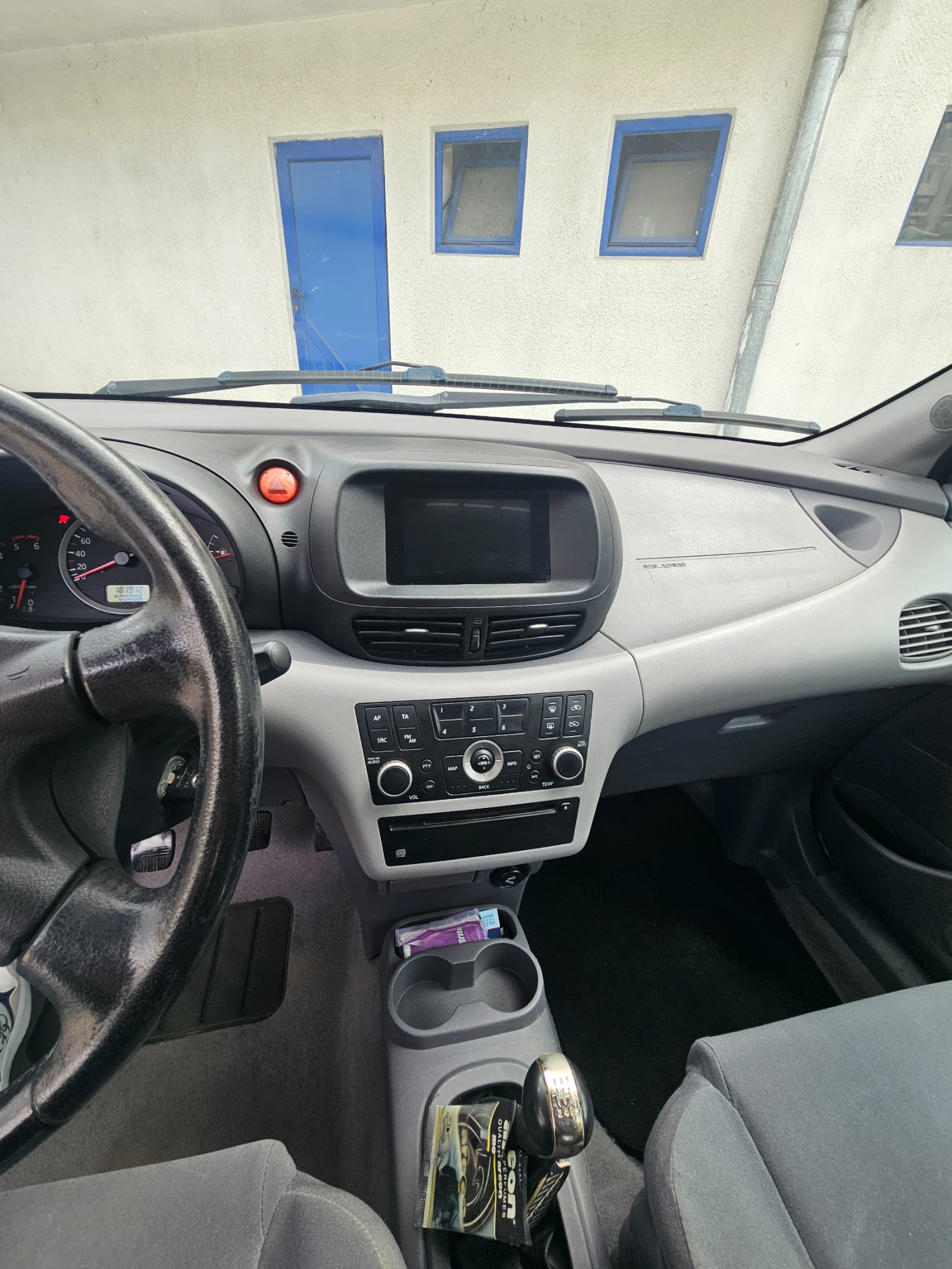 Nissan Almera tino | Mobile.bg — изображение 8